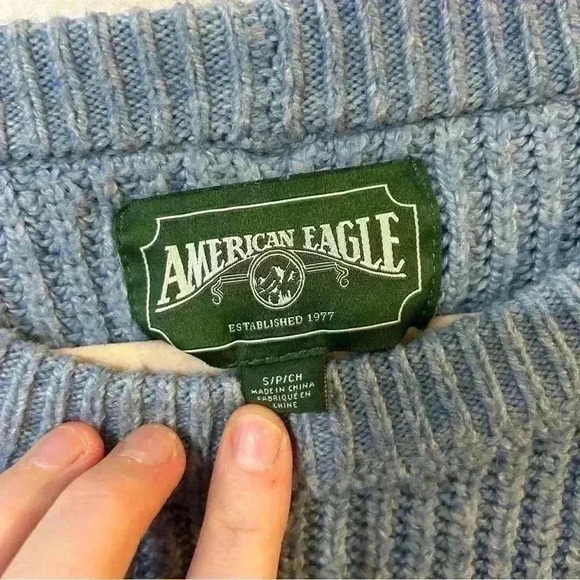 American Eagle Blue Chunky Knit Crewneck Sweater - Picture 2 of 4